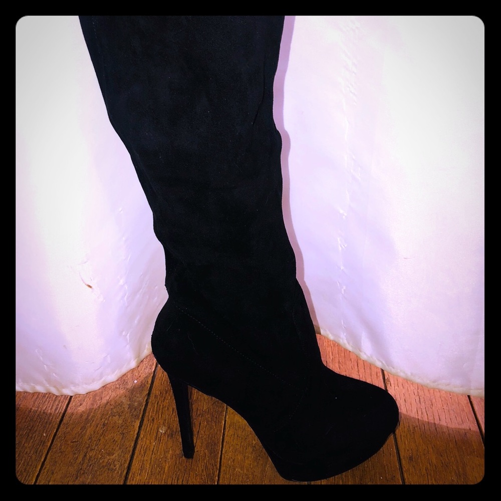 Black knee high boots